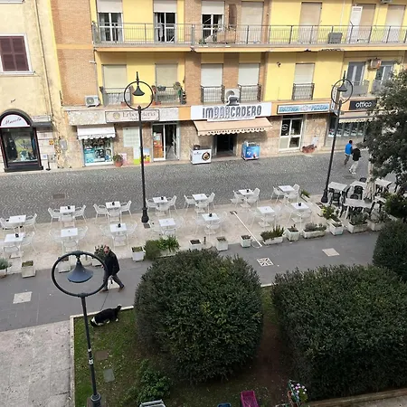 La Piazzetta 2